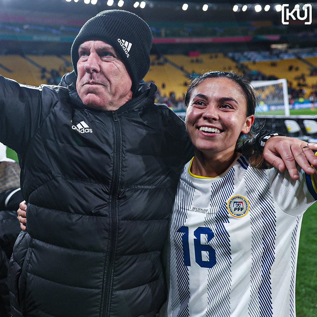 keepupau's tweet image. Alen Stajcic. Miracle worker.

🗓️ 2021: Takes @CCMariners from three consecutive wooden spoons to third place.

🗓️ 2022: Qualifies @PilipinasWNFT for their first-ever @FIFAWWC, taking them from 68th in the world to 46th - their highest rating ever.

🗓️ 2023: First World Cup win…
