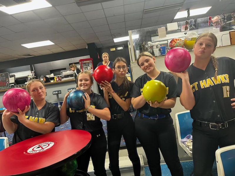 CTHawksSoftball's tweet photo. Game rained out? ⛈️⛈️ No problem! #StrikersBowling https://t.co/Q4iK3Ml7mY