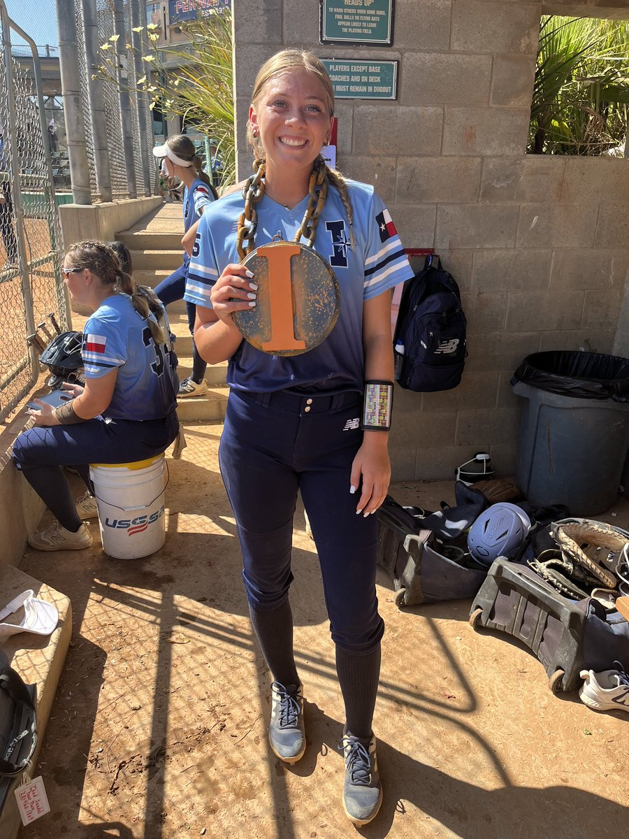 ig_plocheck's tweet photo. 9am: 7-6 ITB WIN
Atiana Ramirez ‘24 bunts to move Camryn Plocheck ‘25 to 3rd who scores on error!
Big time pitching Jacelyn Lees ‘24 and Kylie Wilson ‘24 
Camryn Plocheck ‘25 another💣

11:15: 12-0 WIN
Camryn Plocheck ‘25 💣
Maddy Welch ‘25 💣 GRAND SLAM
Sophie Sandel ‘25 💣 https://t.co/4FnLKt0rxp