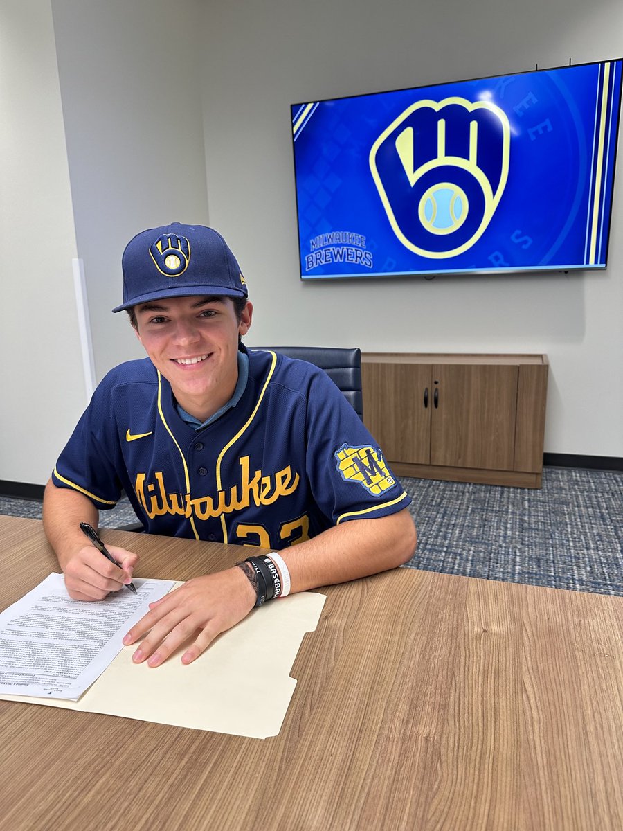 Seth Henry (@sethhenry011) on Twitter photo Itβs official!!! Congrats <a href="/Hayden40371487/">Hayden Robinson</a> <a href="/BerwickAth70342/">Berwick Athletics</a> <a href="/UOrganization/">United Baseball Organization</a> @PBR_Louisiana Itβs official!!! Congrats <a href="/Hayden40371487/">Hayden Robinson</a> <a href="/BerwickAth70342/">Berwick Athletics</a> <a href="/UOrganization/">United Baseball Organization</a> @PBR_Louisiana
