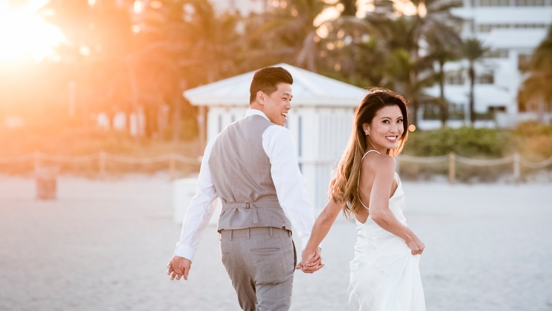 After having a child, wedding and portrait photographer Anna Nguyen couldn’t keep up with the demand for her services. Hiring a sales team enabled her to make more money than she dreamed possible. Find out why Nguyen says it's worth every penny: shorturl.at/vEJQ2