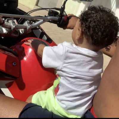 _Alex22baixada's tweet photo. #NovaFotoDePerfil https://t.co/vbqngbpr3V