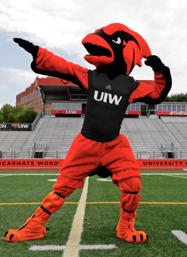#AGTG I Am Blessed To Receive An Offer From University Of The Incarnate Word #TheWord <a href="/_CoachOlson/">Ben Olson</a> <a href="/UIWFootball/">UIW Football</a> <a href="/CoachLaborte/">Windley Laborte</a> <a href="/SummitFB/">Mansfield Summit High Football</a> <a href="/CoachC_Osunde/">C.O.365 Training</a> <a href="/CoachJ_O/">Coach J.O.</a>