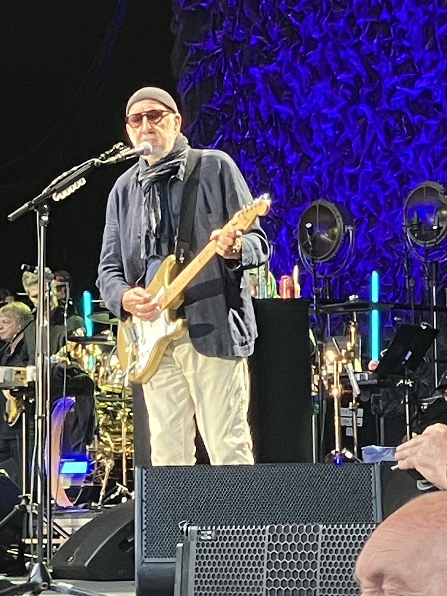 SheilaVanloo's tweet photo. Tonight saw the biggest @TheEdenSessions ever. Rock icons @TheWho were mind blowing, impossible to top this legendary night. #Quadrophenia #Tommy #60sclassics #Whoareyou #AcidQueen #EminenceFront #legends #rockgods #happyMod #AceFaceScooter https://t.co/9XjACTag9F