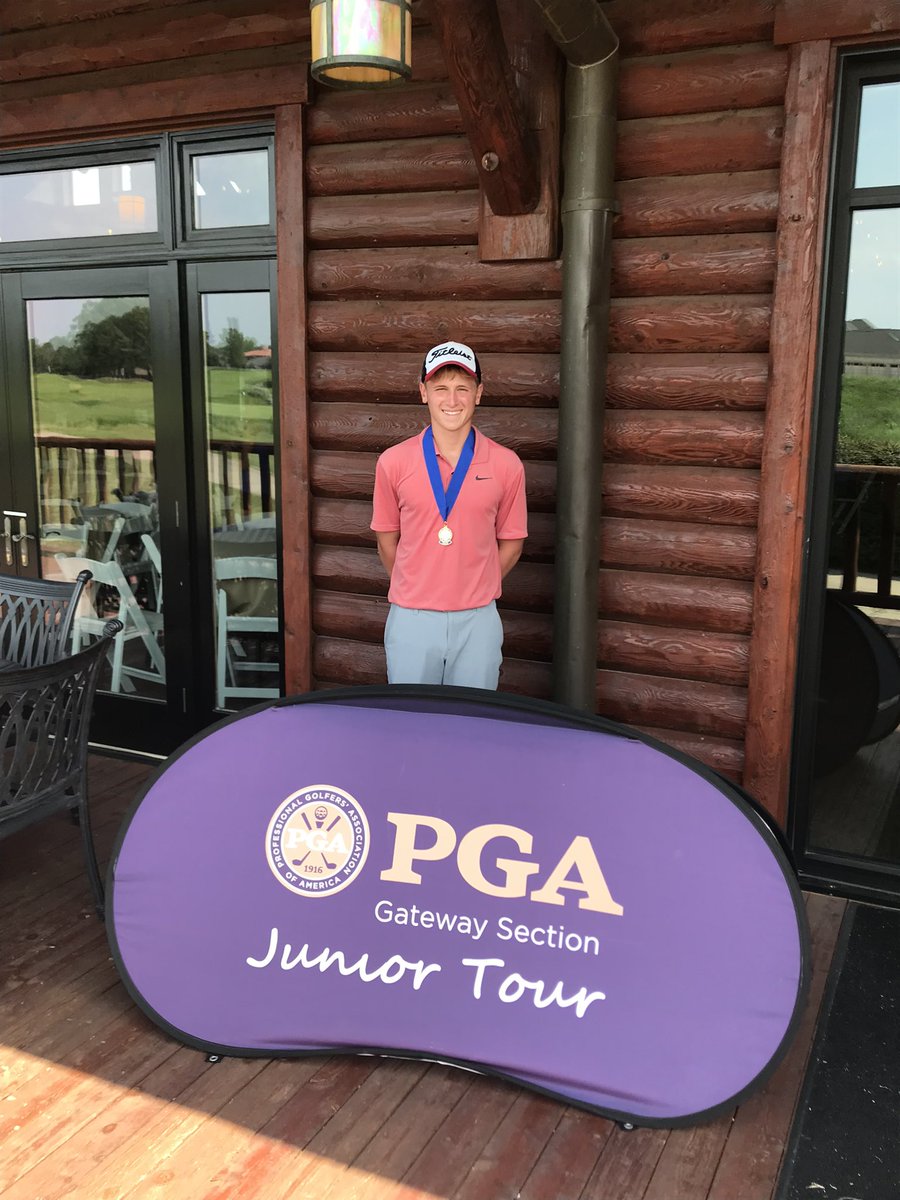 Brendan_K3's tweet photo. Finally broke through for my first big W today! I had a great day at Far Oaks with a score of 72! Glad to get the W, but must keep improving for the school season! @GatewayPGA https://t.co/rPbgNBCZv1