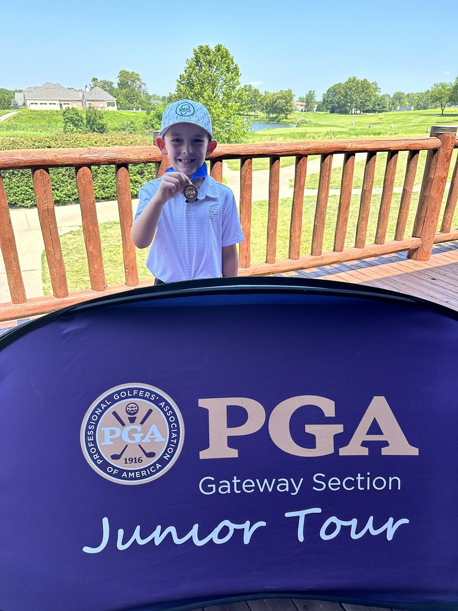 jmacgolf34's tweet photo. Winning golf tourneys!! 8 years old and going!! @bridgestonegolf  Tour B RX and @PingTour Prodi G https://t.co/qJIhCIy5VK
