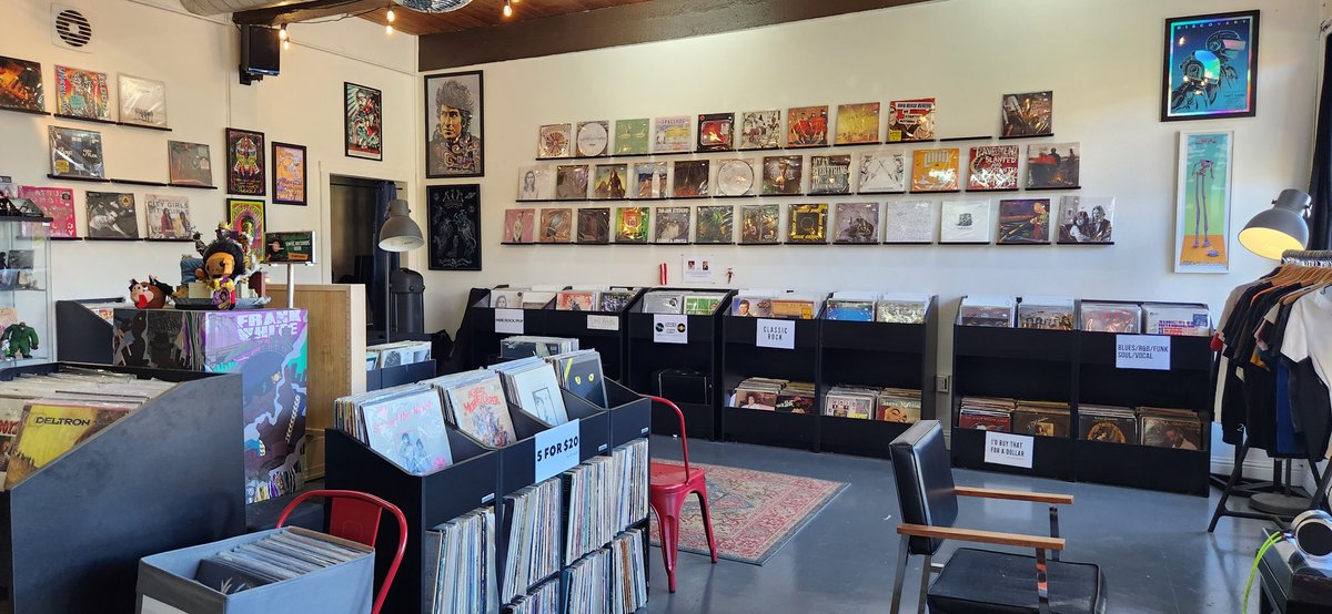 BrowneEar's tweet photo. When in #Portand and looking for records be sure to check-out @TooManyRecords https://t.co/UC559HmkGf