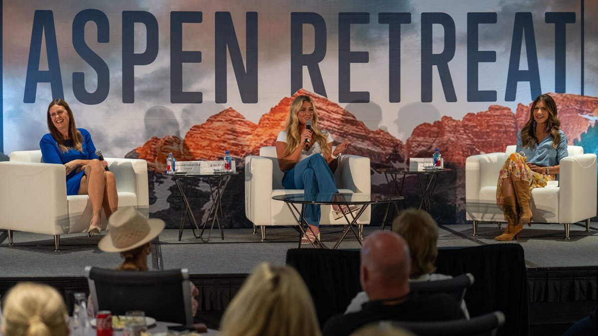 Such an honor to share the stage with these strong women &amp; advocate for fairness in women's sports as well as the Women's Bill of Rights, a law that defines 'woman' 

Thank you Gov Sanders &amp; Gov Noem for your leadership and effort to stop the erasure of women!🫶🏼 #SaveWomensSports