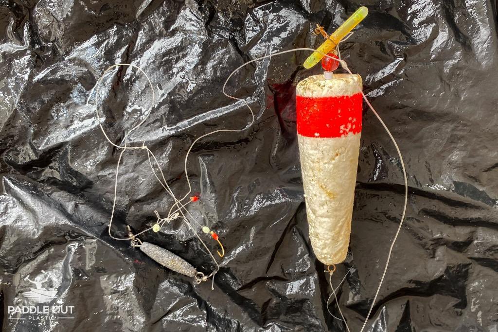 PadleOutPlastic's tweet image. Fish rescue! Found it w/ hook in mouth attached by short monofilament to sinker+bobber (p2) Cut w/ needle nose pliers (p3) Set it free (p4) Saved other species from swallowing fish+hook
TBH we know we’re saving fish and other species every time we #PaddleOutPlastic #ghostgear