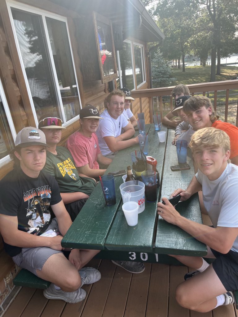 WIHitmen's tweet image. #theboysofsummer Hitmen Style!