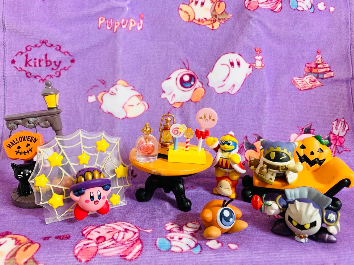 今日は #幽霊の日 ゴーストカービィのグッズは、 今のところイッツデモ