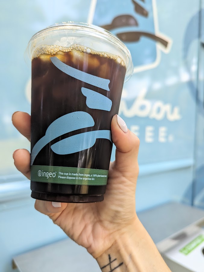 Virginia_to_a_T's tweet photo. Here we are, back at the @3MOpen! Summer fun in the 98 degree heat (climate change, anyone? 🥵) talking to people about how their beverage cups are made from Ingeo and commercially compostable. Look for that green stripe and BPI certification! 💚 🌱 @cariboucoffee @natureworks https://t.co/feiPhB9xmm
