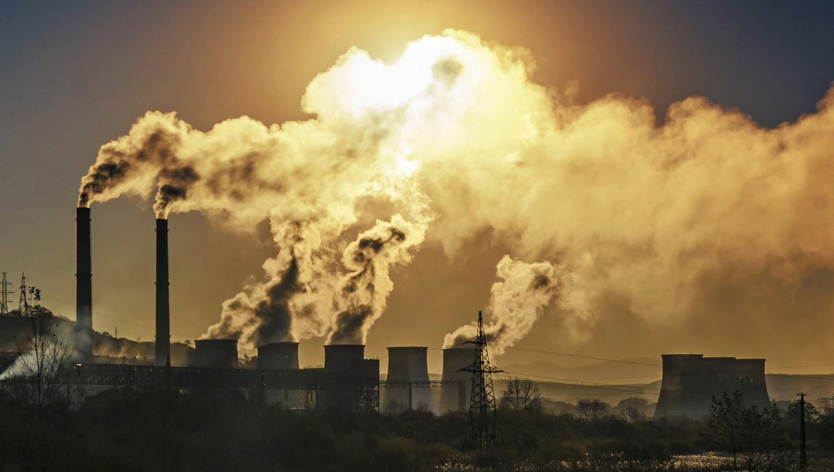 TheBabylonBee's tweet photo. Experts Warn We Have Only 12 Years Left Until They Change The Timeline On Global Warming Again 
https://t.co/3KoSwTxCBQ https://t.co/WnO0YkQ80D