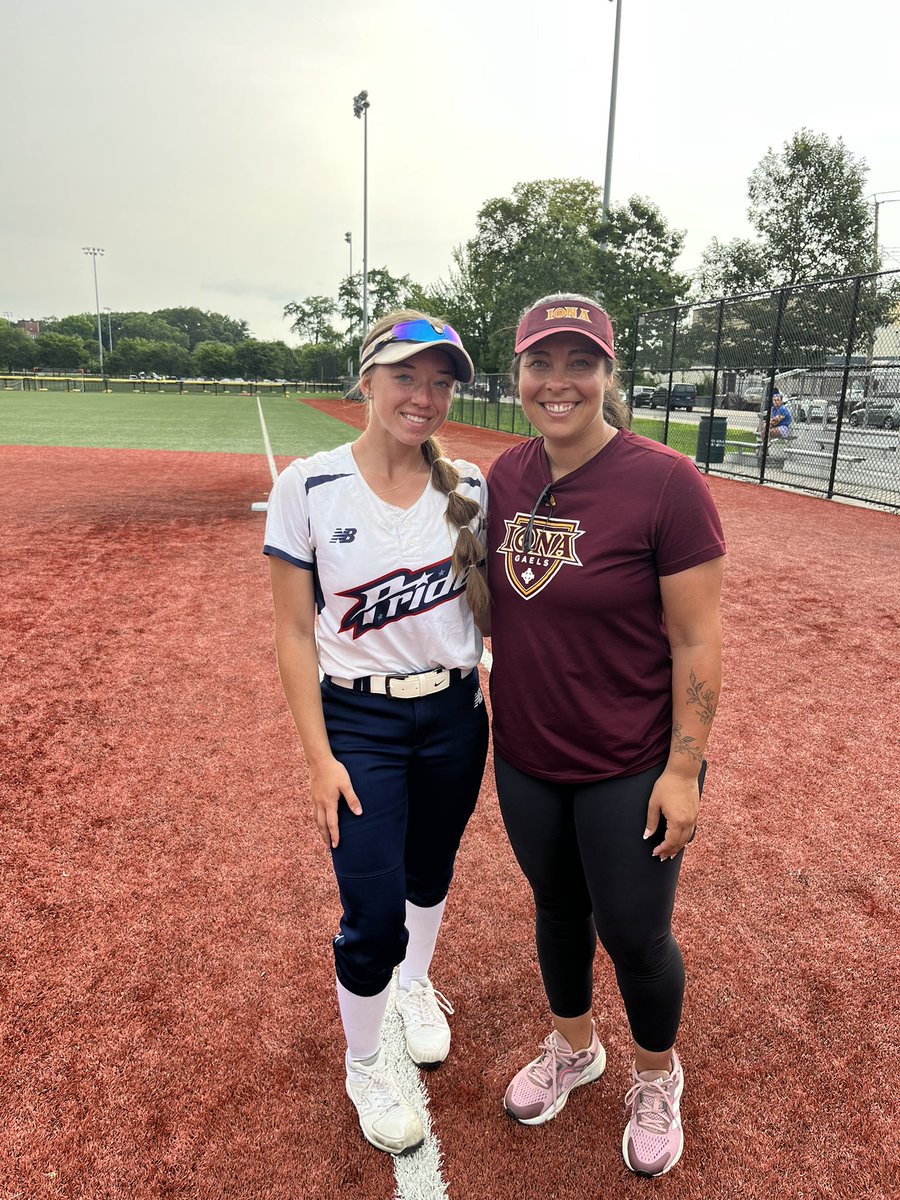 lcosselman4's tweet photo. Thank you Coach @a_tiumalu as well as many other great coaches I was able to work with today at camp! I learned a lot and was able to take a few things with me into my gameplay for the future! https://t.co/gtUKHxGxUq
