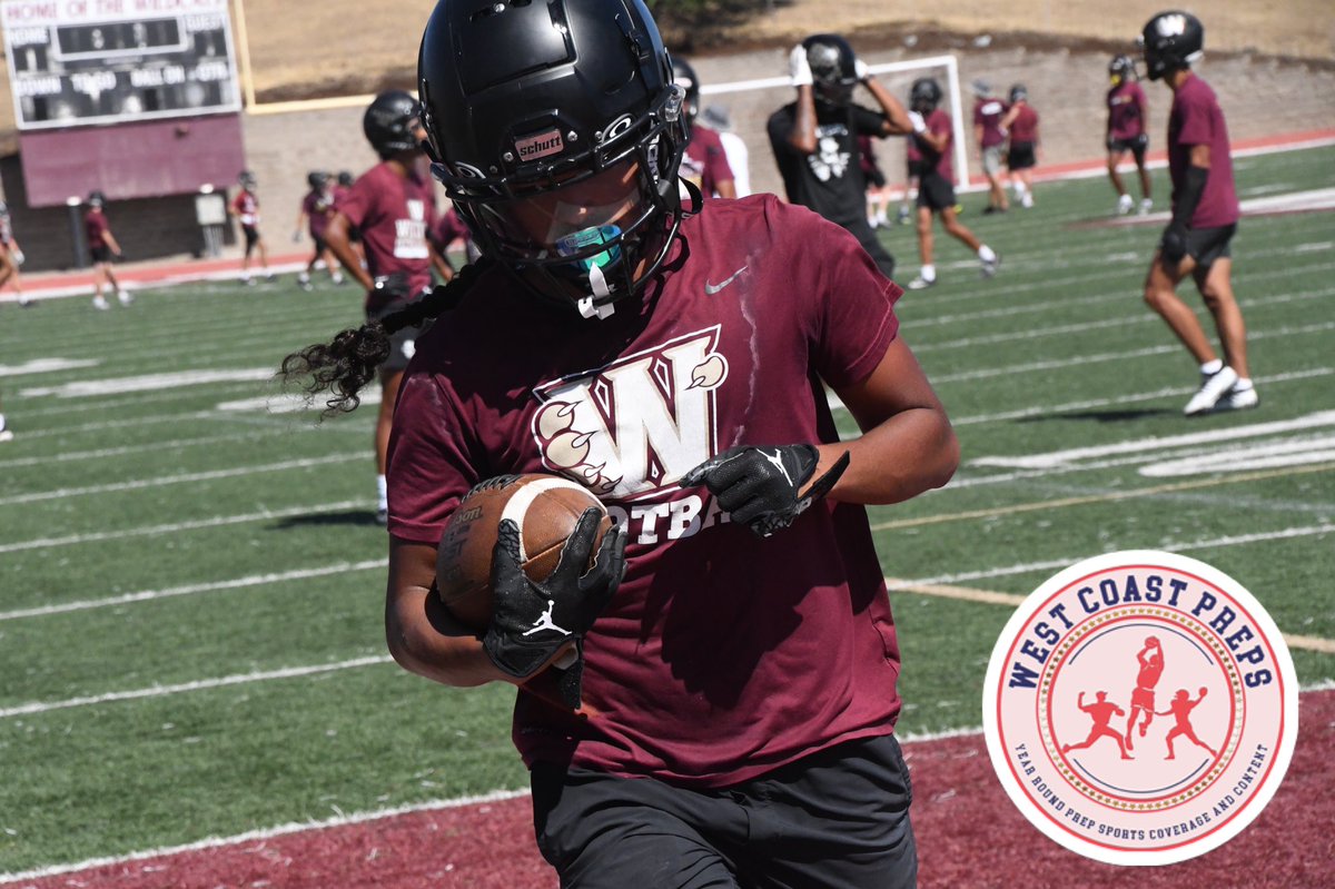 westcoastpreps_'s tweet photo. Whitney Football. 

Stacking days. Stacking with talent. 

2023 might have some great things in store https://t.co/lGlMlHOmSK