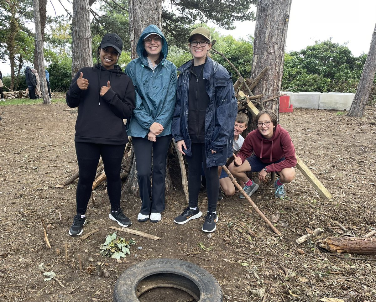 GH_Tennis_Chris's tweet photo. Productive Day 2 of our @GreenhouseSport Residential! @StPaulsWayTrust tennis team problem solving, building shelters, abseiling and archery! #ysticks #aframes #thesegirlsdo ๐๐พ๐งโโ๏ธ๐ฏ https://t.co/c0UHthsvh6