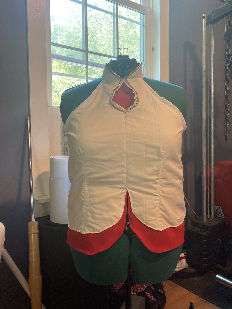 EdenAnarchy's tweet image. Purah’s shirt is done. Now for the belt, skirt & jacket… #totk #cosplaysewing #patternmaking #TearsOfTheKingdom