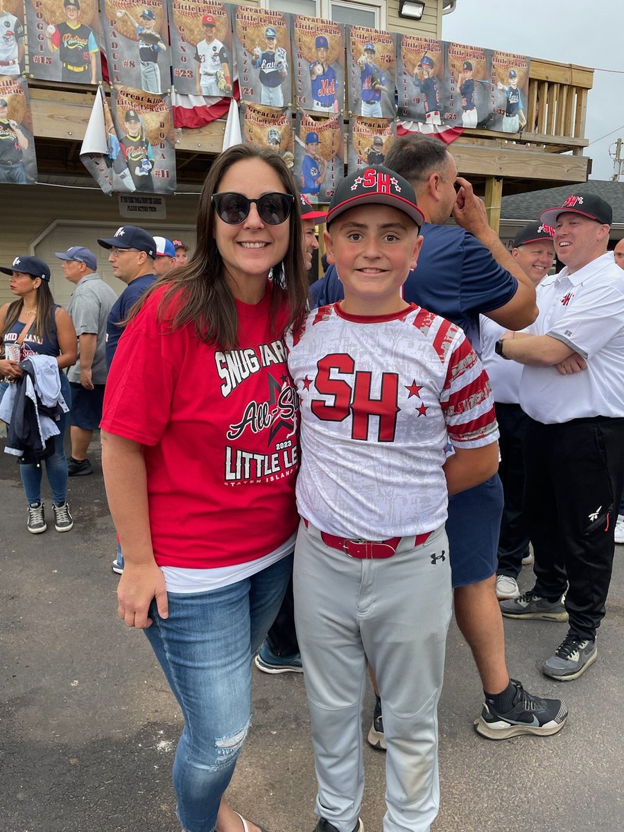 BrendanMcG99's tweet photo. Happy anniversary to one of the strongest people I know. Big Dylan had his surgery 6 years ago and has not allowed anything to slow him down. His resiliency is unmatched. Very proud of him!! #Dylantoostrong @Allie33McGinn @courtneymc33 @Casey33McGinn https://t.co/LcSNCmUPcX