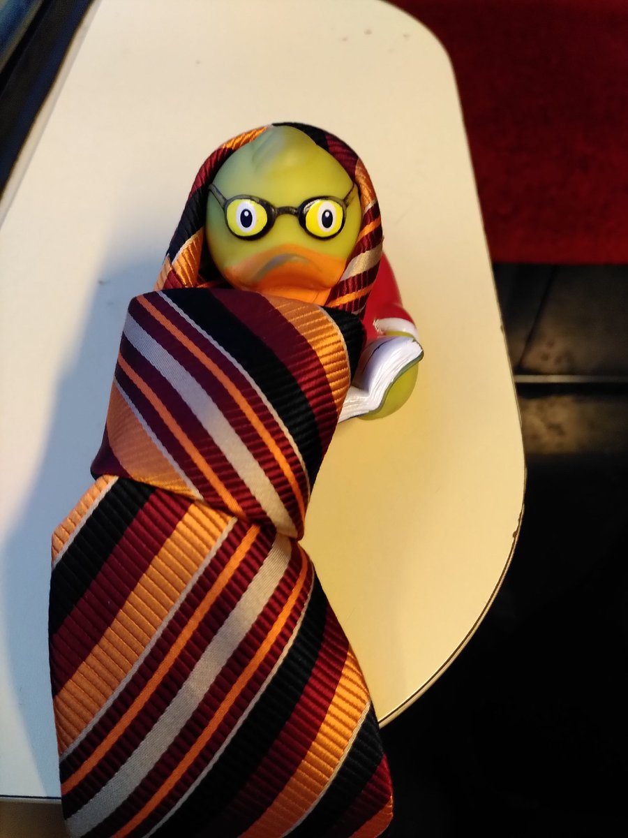 Professor von Quak tweet media