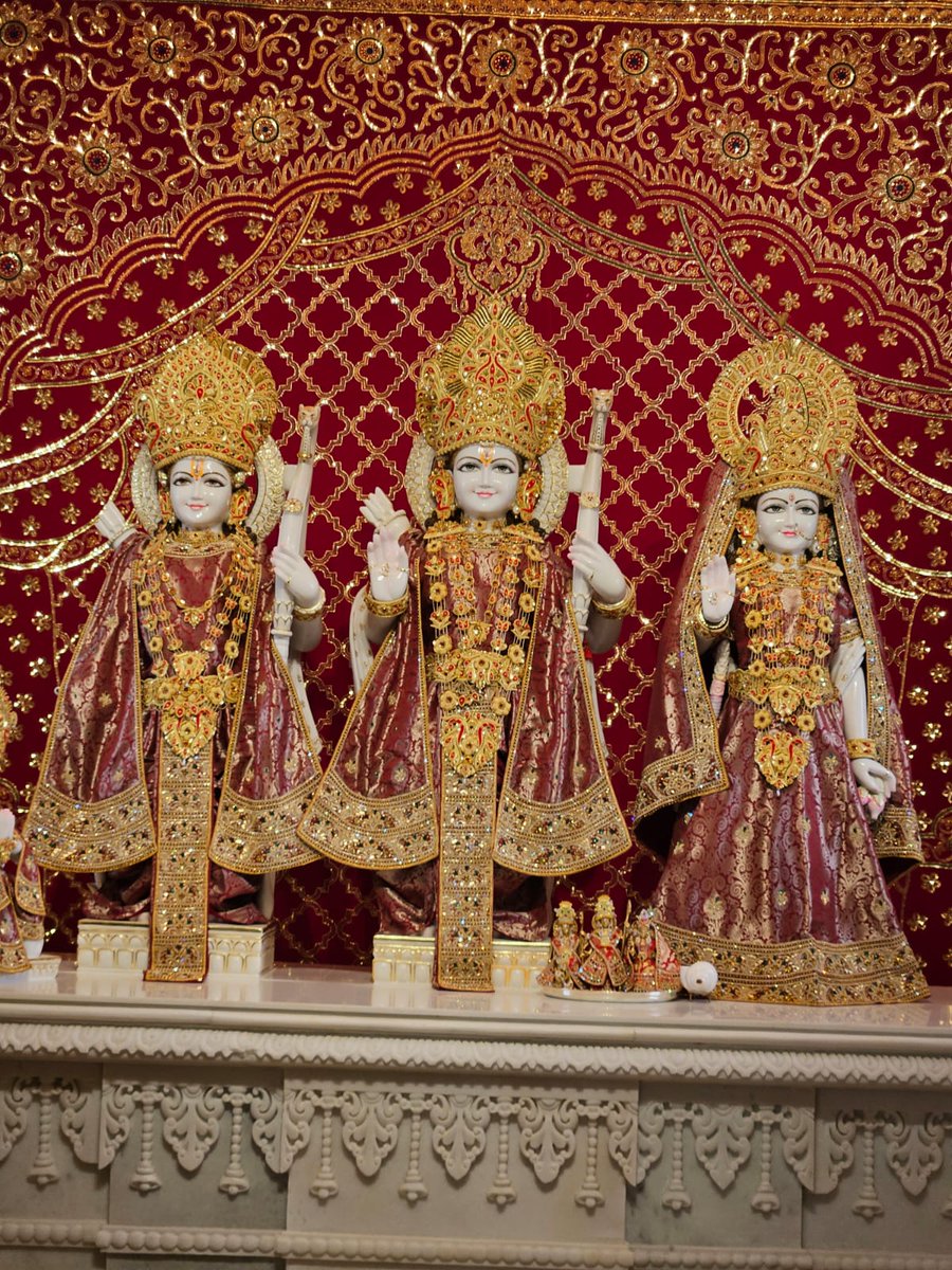 SrBachchan's tweet photo. T 4719 - प्रातः काल, शुभ काल; प्रार्थना https://t.co/SRfSzWabJI
