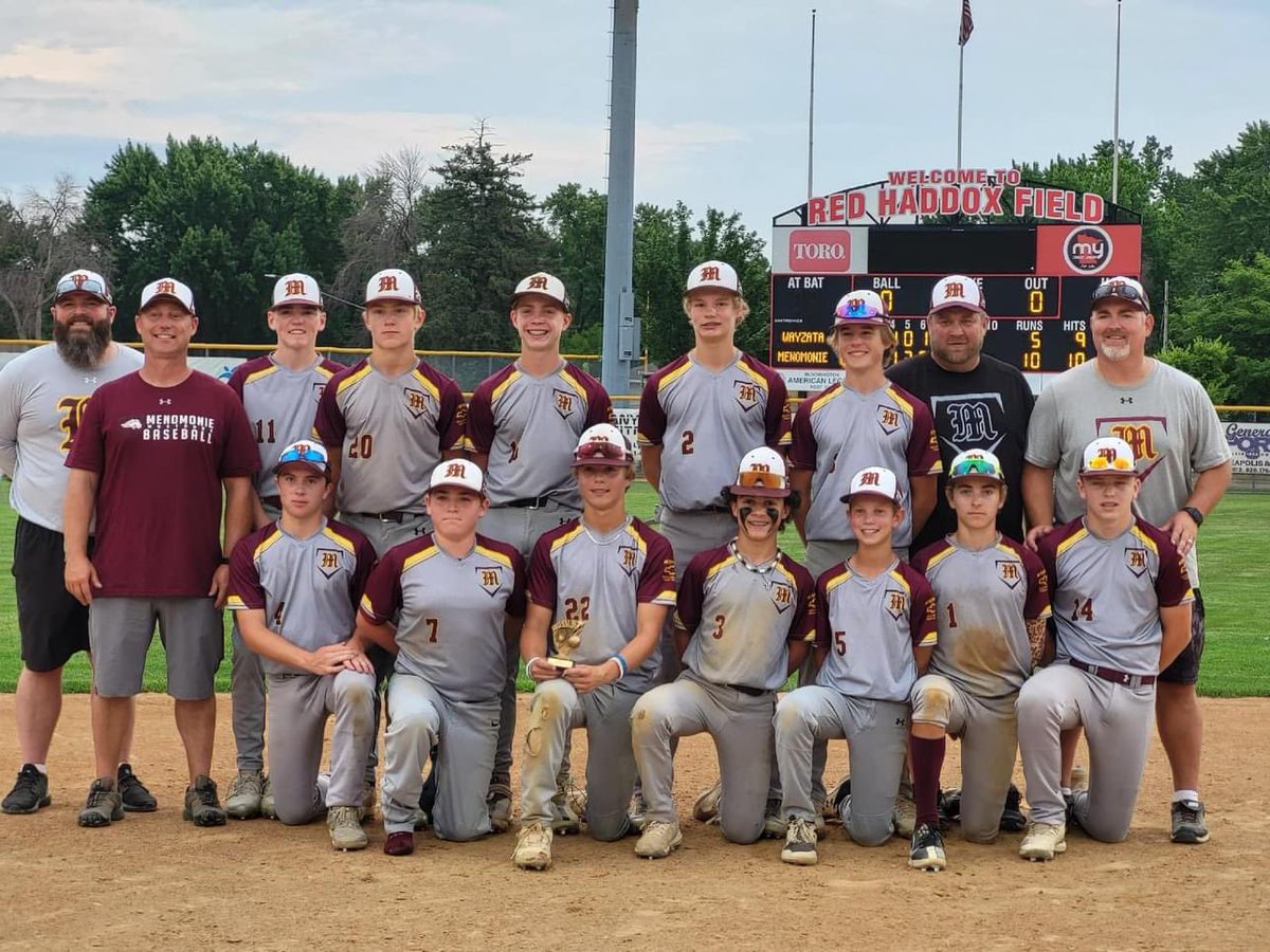 It’s been a great run with many of these boys over the past six years. A lot to celebrate with 30+ wins and the 14AAA metro league championship this year, but most proud of the way these boys competed, had fun, and got better. Gonna miss coaching you fellas! https://t.co/RvZR8AR2kC