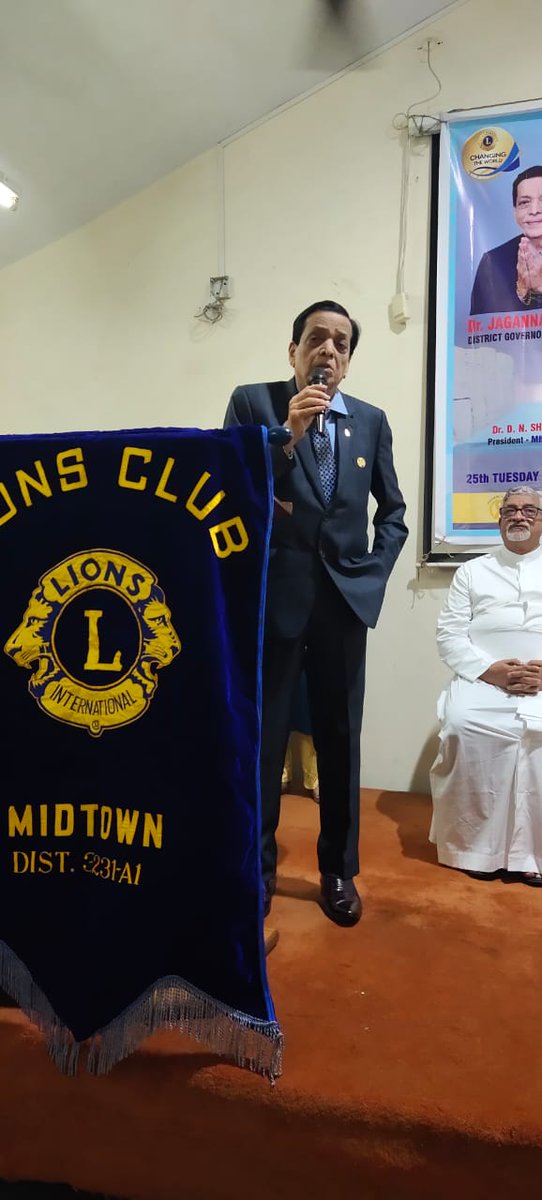 NorbertDsouza19's tweet photo. #LionsClub of #Midtown arranged distribution of  relief material for deserving families in the Kurla area at Holy Cross High School. #DrJaggannathraoHegde  , former Sheriff of Mumbai seen interacting with families at #HolyCrossHighSchool https://t.co/SLP1M7sjp5