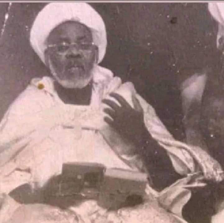 Muhamma37183538's tweet image. I love 💕 you Baye my mentor and role model