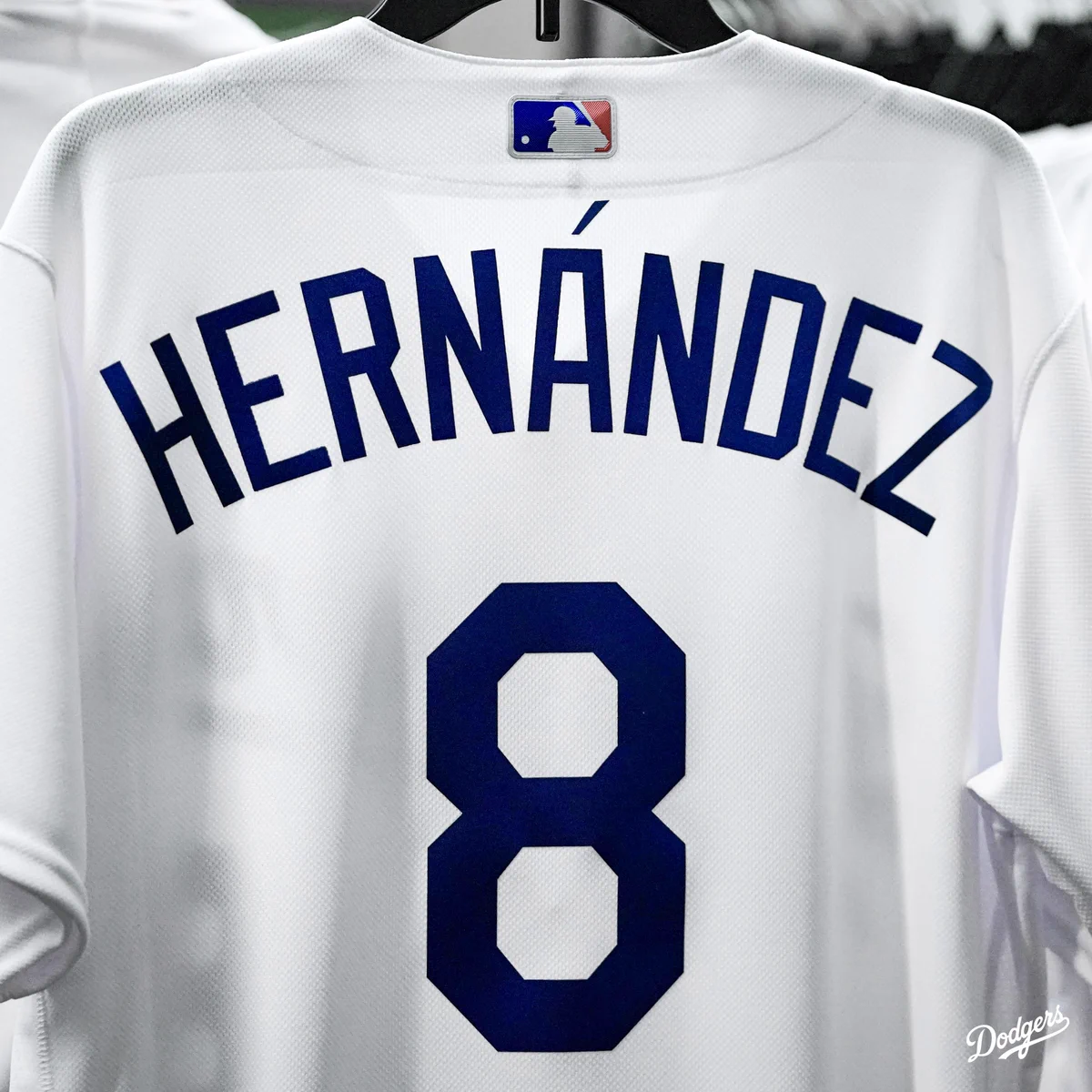 KIKÉ HERNÁNDEZ フィギュア 背番号8 Los Angeles Dodgers on X: 