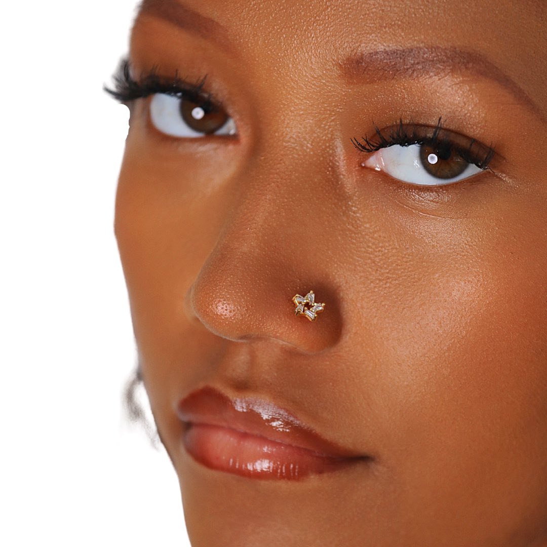 Chunky Star Nose Stud 🌟
statementgold.com