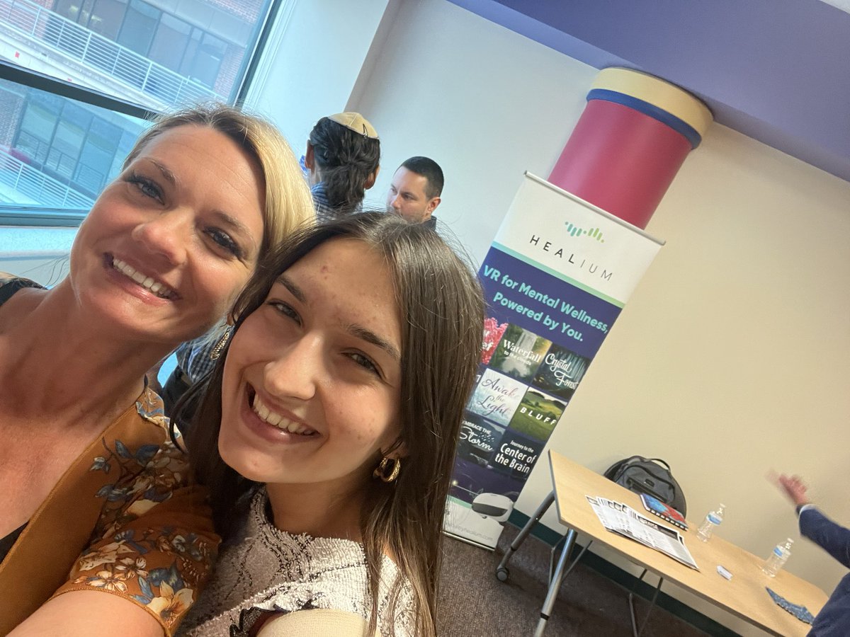 SarahMidMO's tweet photo. KC hosts the best gen AI #nerdyplaydates. I see you IRL @healiumXR @KCRiseFund @BioNexusKC @KCDigitalDrive @ChildrensMercy https://t.co/oksvmlUbvE