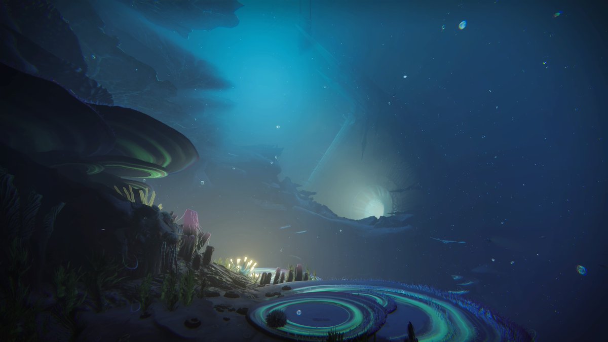 I see people complain about the transition time between the first and second encounter in Ghosts of the Deep; however, I believe the length of the transition combined with the beauty of the environment helps to create some of - if not the - best ambience in the game. #Destiny2