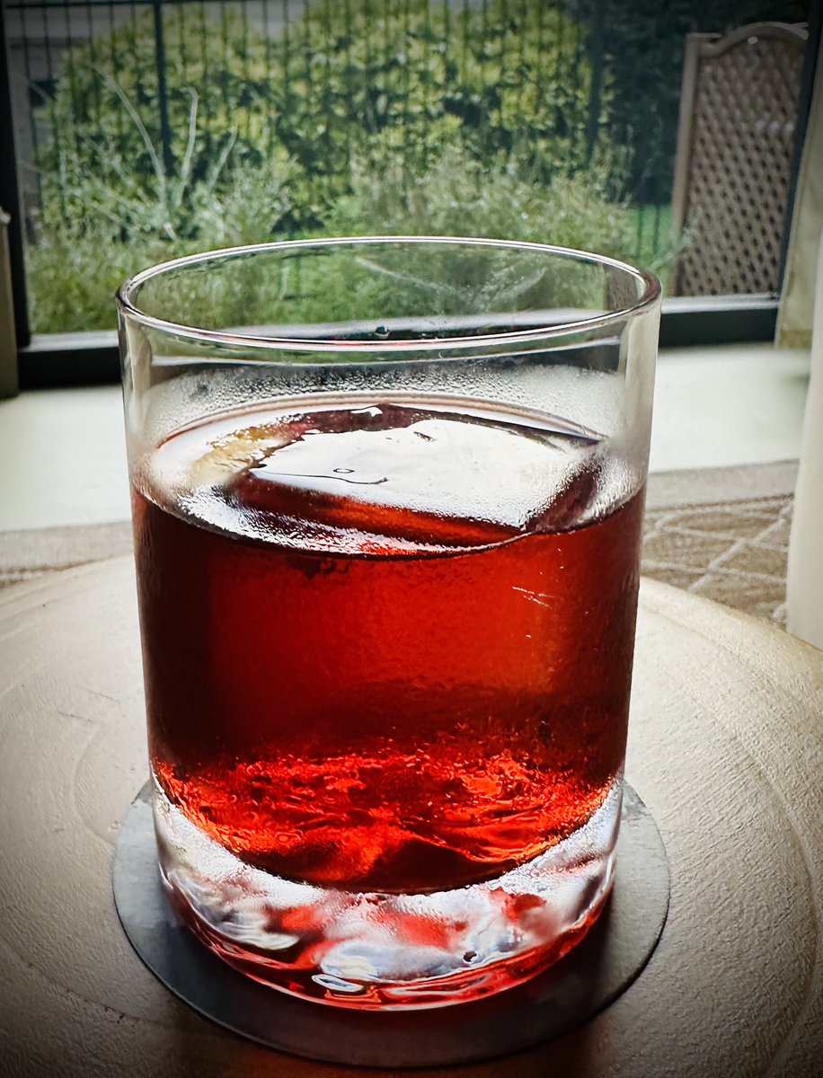tluvva's tweet photo. @DawgBourbon Good whiskey doesn’t have to be neat. Or expensive! Don’t underestimate creating a fine stirred cocktail like the Boulevardier with Carpano Antica and Campari. I used Old Forester 100 proof rye. Only $26 here in Athens. https://t.co/urBfSx2rUN