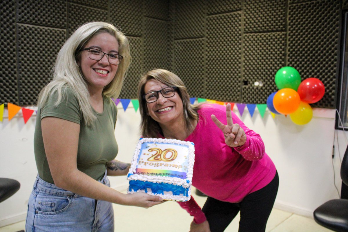 DDSIGCH's tweet photo. 🎉 ¡Celebramos 20 programas de "Con todes diversidad" en Radio Nacional Resistencia, Provincia del Chaco! 🎉

#ConTodesDiversidad #RadioNacionalResistencia #20Programas https://t.co/XRGdiayBR4