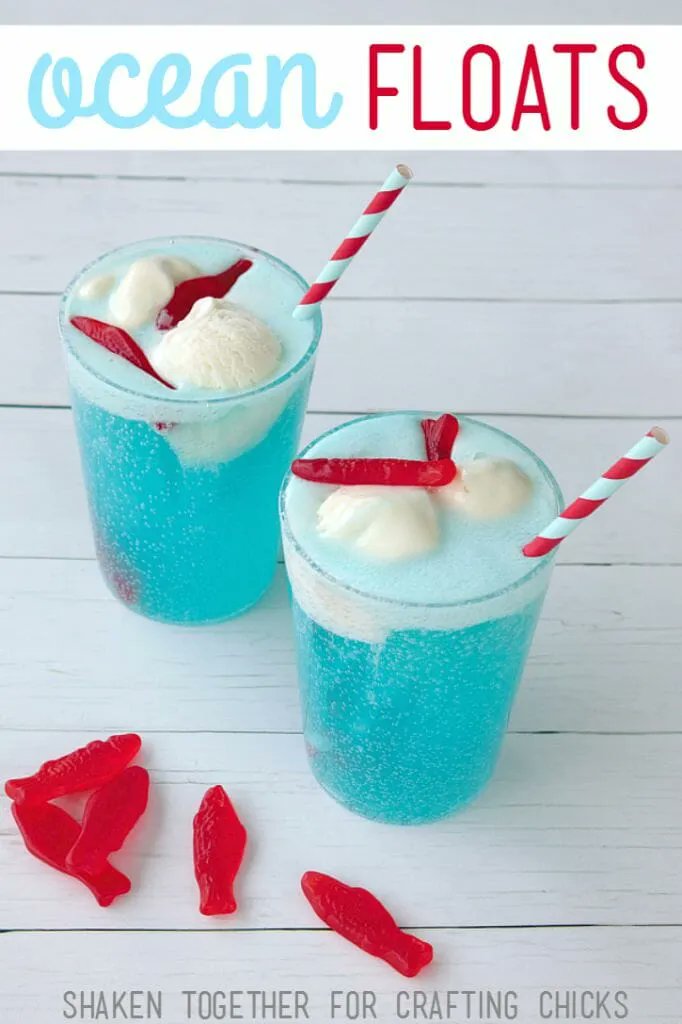 This refreshing drink is fun and sure to please. And the colors are perfect for July! buff.ly/3gFtWPx