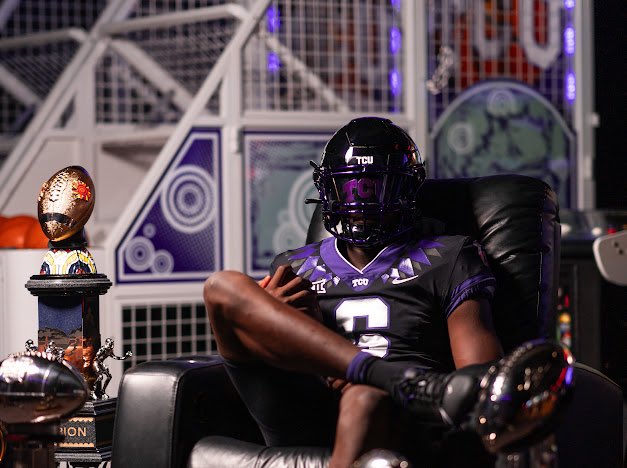 Great day at @TCUFootball! Thanks for the hospitality & showing me what TCU is about 😎! 🐸🟣⚪️⚫️ @kendalbriles @CoachCala #FunkyTown #GoFrogs🐸