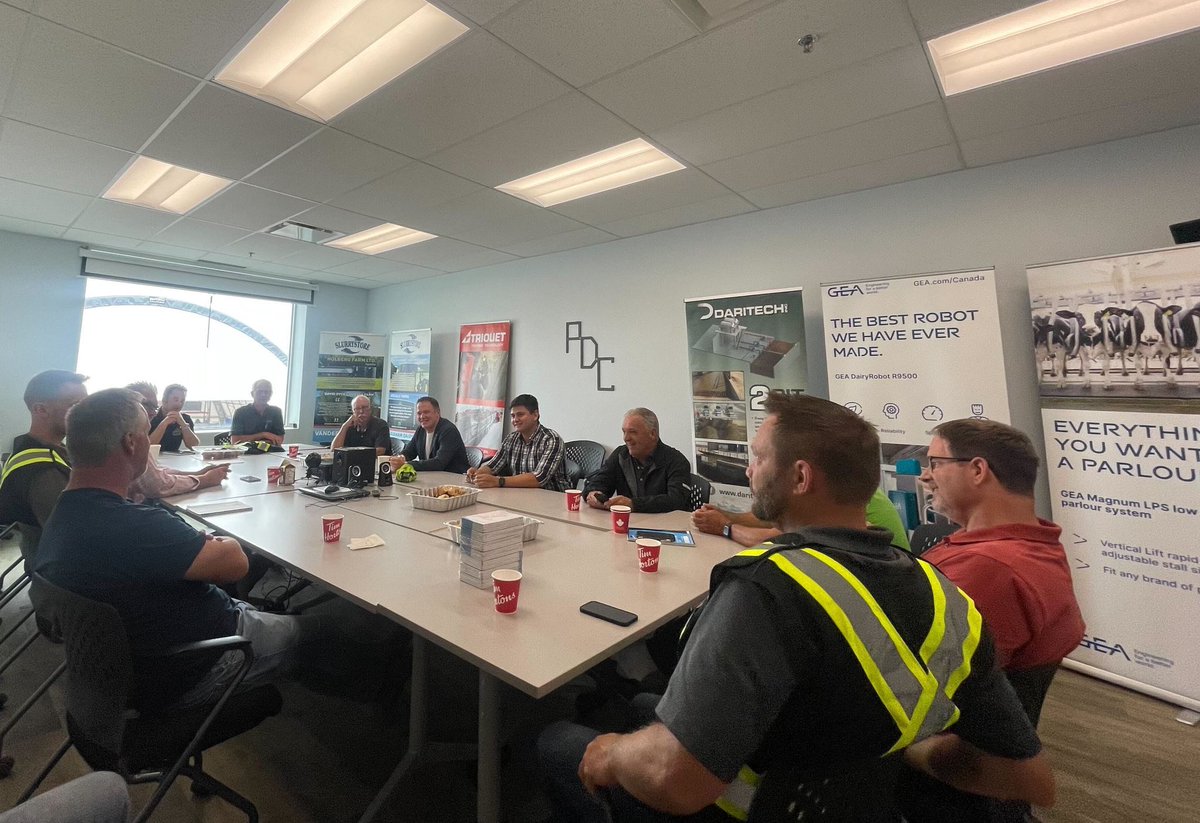 IanPatonDelta's tweet photo. Today I’m with BC dairy farmers, @KevinFalcon and @tegart_jackie @ Pacific Dairy Centre in Chilliwack. We are listening to their issues, including the rising costs of production, drought, labor cost/supply, inflation + high interest rates.  The Ag-tech here is impressive! #bcpoli https://t.co/KwYa1IHb09