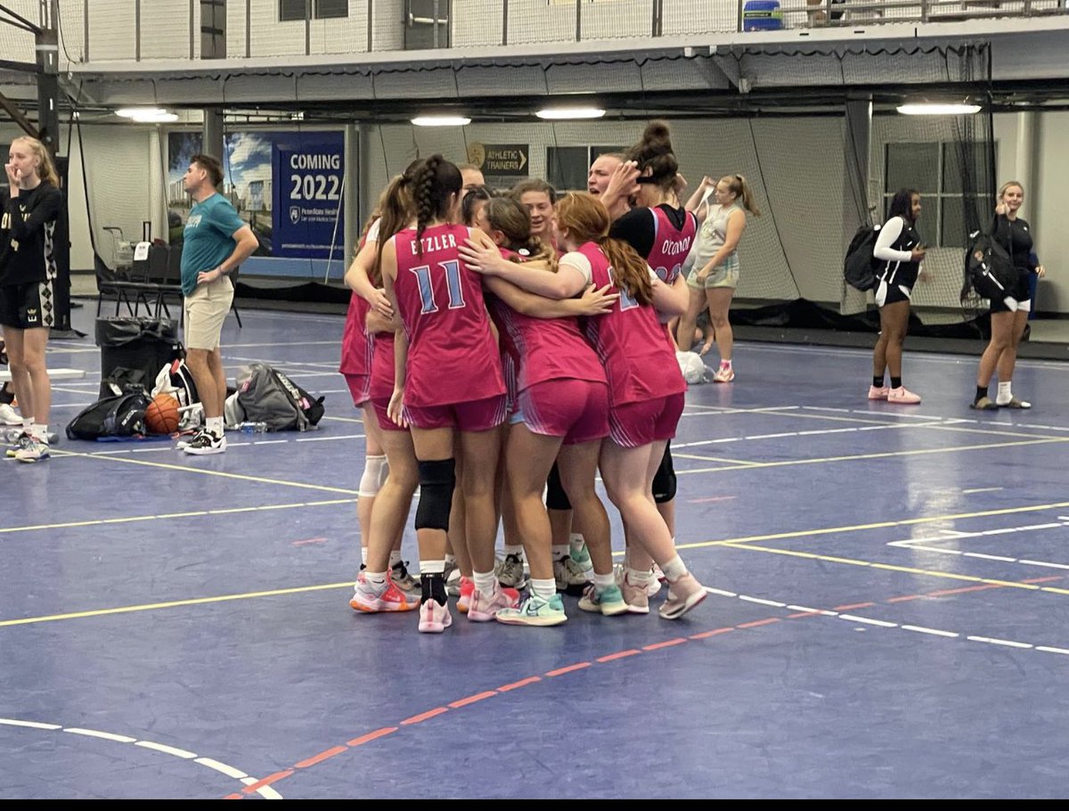 CYAShock2024's tweet photo. Your commitment &amp; dedication to the game is steadfast. broken noses, ACL &amp; patella tears, Mac trucks😁 don't slow u down. You deserve all the credit in the world for the hard work you’ve put in over the years!!
It's not over yet, Cannot wait to see you during senior yr season‼️ https://t.co/AIGKhwHafa