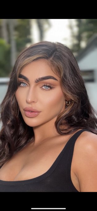 Wifey material 💍 https://t.co/TW4U726fX4