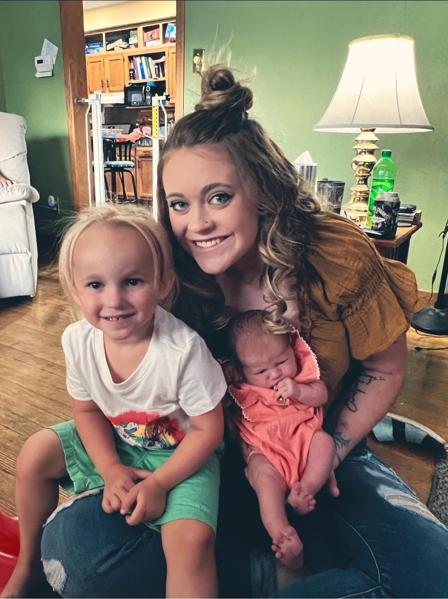 Ari_Mae_'s tweet photo. This aunties heart is so full of love from these little ❤️💗 https://t.co/1CtMdae8pl