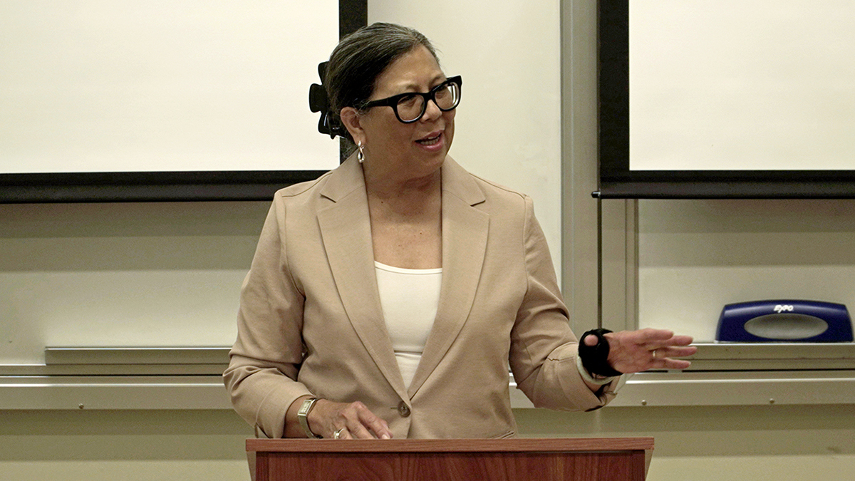 UCDavisInnovate's tweet photo. #UCDavis Leadership Academy kicked off w/warm welcomes from @BettyYeeforCA &amp; @ucdavismba Dean @HRaoUnnava, followed by @MaliaCohenBOE in conversation w/@SFjoaquintorres. 30 CA county assessors, clerk-recorders &amp; election officials becoming innovative leaders! @UCDavisGCR @ucdavis https://t.co/3KmQ7L7r1Y
