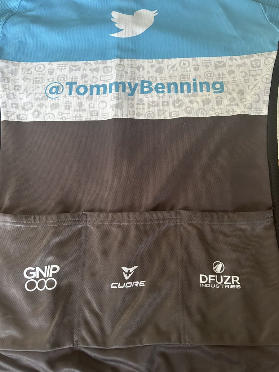 Tommy (@tommybenning) on Twitter photo Went for a ride in my newly ‘vintage’ @Twitter / @Gnip / Dfuzr Industries / <a href="/CuoreofSwiss/">CUORE of Switzerland</a> kit. Only one of the 4 companies listed still exists.
<a href="/BrianLehman/">Brian Lehman</a> / <a href="/somethingintern/">Venture Intern</a> / <a href="/MDCinMT/">Mark Callahan</a> … still one of the coolest pieces of SWAG I’ve had the privilege of wearing. Went for a ride in my newly ‘vintage’ @Twitter / @Gnip / Dfuzr Industries / <a href="/CuoreofSwiss/">CUORE of Switzerland</a> kit. Only one of the 4 companies listed still exists.
<a href="/BrianLehman/">Brian Lehman</a> / <a href="/somethingintern/">Venture Intern</a> / <a href="/MDCinMT/">Mark Callahan</a> … still one of the coolest pieces of SWAG I’ve had the privilege of wearing.