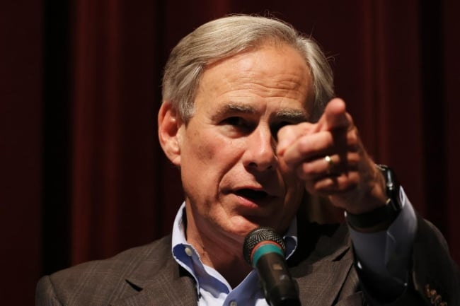 RioHerring's tweet photo. TEXAS GOVERNOR GREG ABBOTT SHOULD BE CHARGED WITH CRIMES AGAINST HUMANITY!

''Push children at risk of drowning into a river filled with razor wire.''

''A 19 year old girl was trapped in the Texas razor wire & had a miscarriage.''

How could they think that killing or injuring anyone trying to seek asylum is not in violation of the international law for refugee protections??
#ProudBlue #DemVoice1 #Fresh