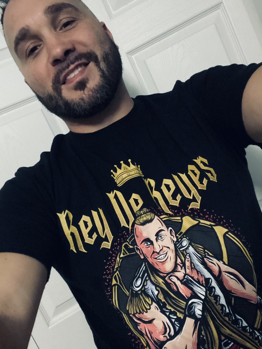 Wrestlingwclass's tweet image. “King of Kings” @RealSamAdonis shirt is badass! 
#samadonis 
#kingofkings
#reydereyes
#LuchaLibre 
#TripleA