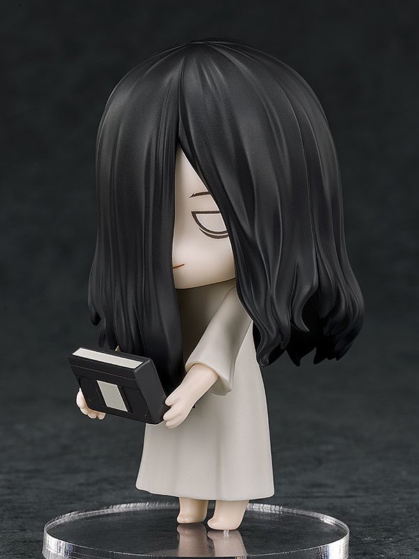 gsc_kahotan's tweet photo. ＼7月27日（木）出荷／
￣￣￣￣￣￣￣￣￣￣
ねんどろいど 貞子
＿＿＿＿＿＿＿＿＿＿
#貞子
#goodsmile #ねんどろいど

オプションパーツには「井戸」や「ビデオ」等が付属！

▼商品詳細はこちら
https://t.co/XKf8TGSs4G https://t.co/gC4TVQjJiS