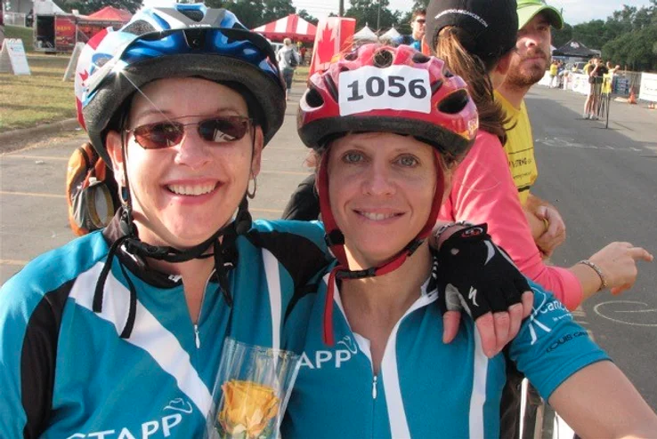 CancerviveAB's tweet photo. For World Friendship Day we recommend Bobbi's touching story about her friend Anita https://t.co/kiJdtU4pXA
#Cancervive #yyc #yycbike https://t.co/JFPBgv80xs