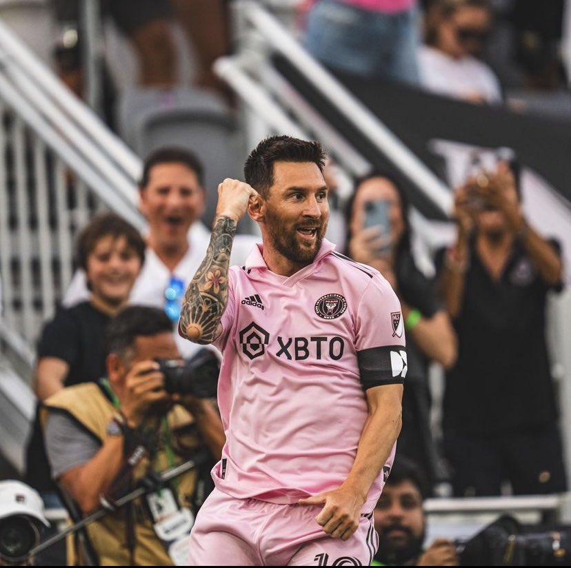 LACUCHILLERA_'s tweet photo. CADA VEZ MÁS GRANDE LA TIENE MESSI https://t.co/NF5bDHymvu