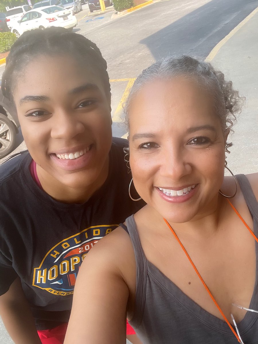 It’s officially ended, but out of 💯great summer adventures, building relationships, keeping promises, and making memories with former students is what I’ll treasure most❤️. They know I don’t like the 📷😩! <a href="/APS_SarahSmith/">SarahSmithElementary</a> <a href="/dehutson7/">Dwight Hutson</a> 
#idoitformykiddos #theygrowupfast #gratitude