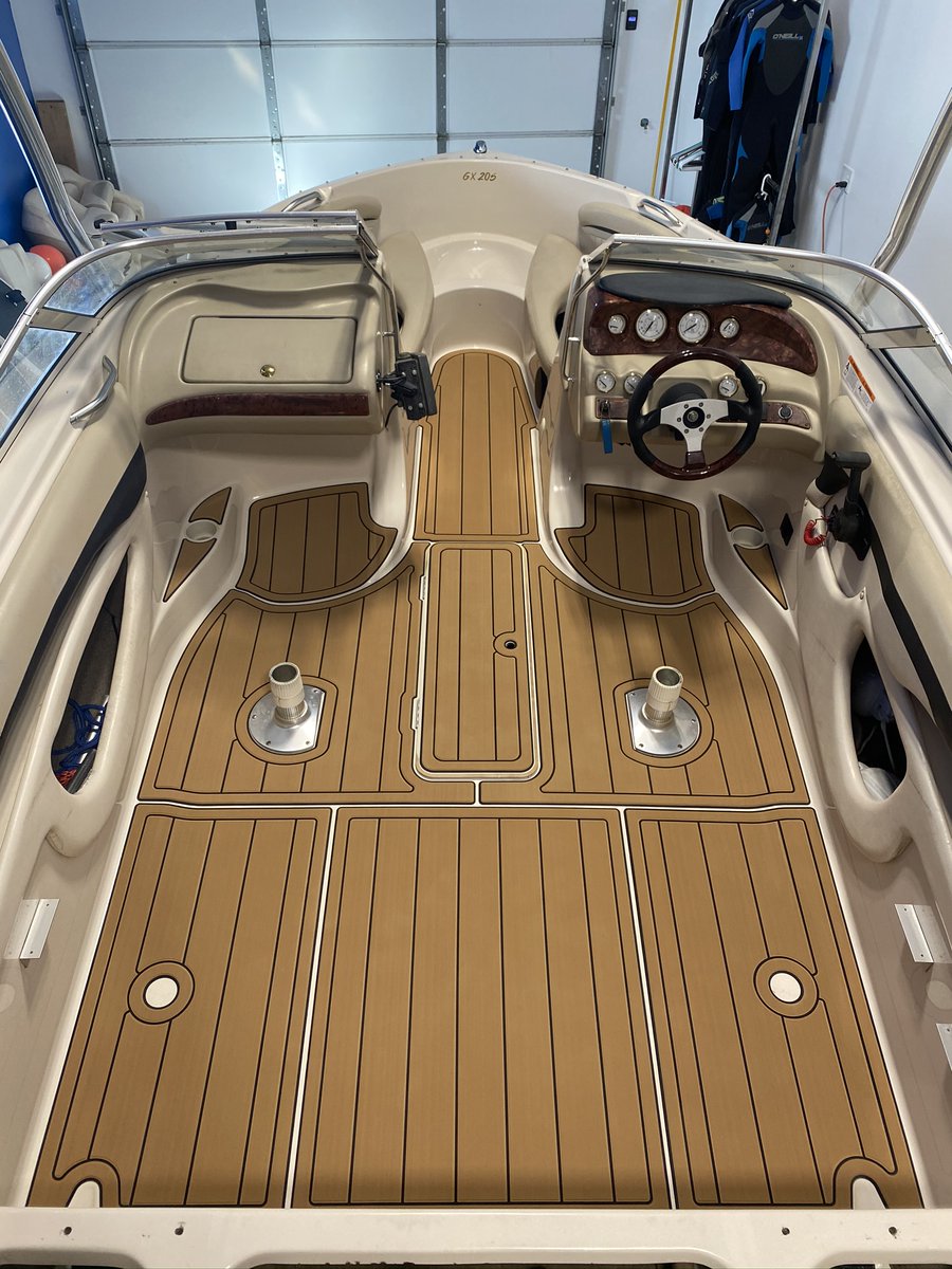 USATuffGraphics's tweet photo. Full Deck SeaDek Transformation in Mocha-Black w/ Custom Teak Lines https://t.co/wa8O4WQ4Ib
#usatuff #usatuffseadek #customseadek #seadeked #mochaoverblack https://t.co/ROIXTdr3cw