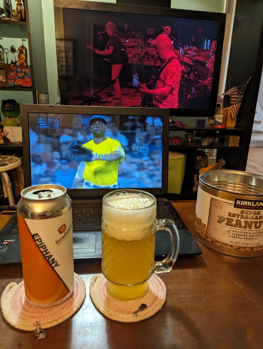 ASFreed's tweet photo. Sox/Braves & the Phish from VT
#couchtour #craftbeer #craftcans #redsox #braves #foundationbrewing
@badhopper @ManvsAle @RealBMaxwell @madrivertoaster @juggbigt @Just4BeerLovers @david_fuz @timmytckr @JonMontag @MartynMcIntosh @lMinglewoodl @SMem1971 @cellmavin @Fiocho @JohanBBT https://t.co/eiVROz2Jel