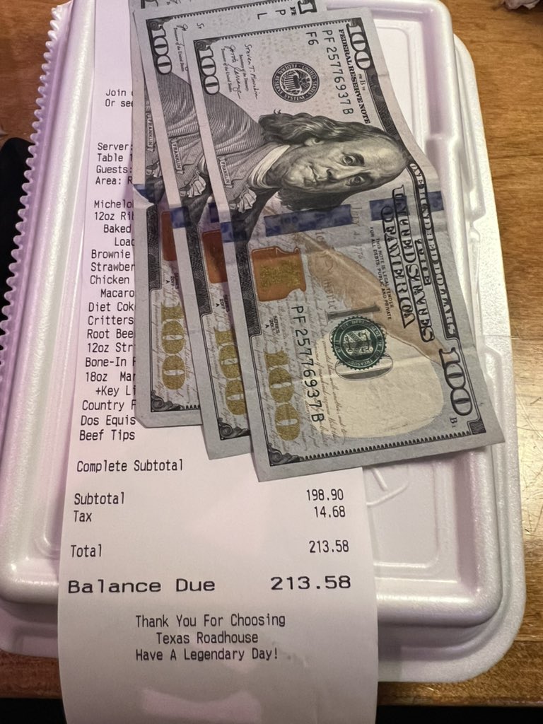 “How the fuck you let a female do what you can’t?” <a href="/mayrachronicles/">That Chick Mayra 🤎</a> “I been on my shit, like I gotta get rich”